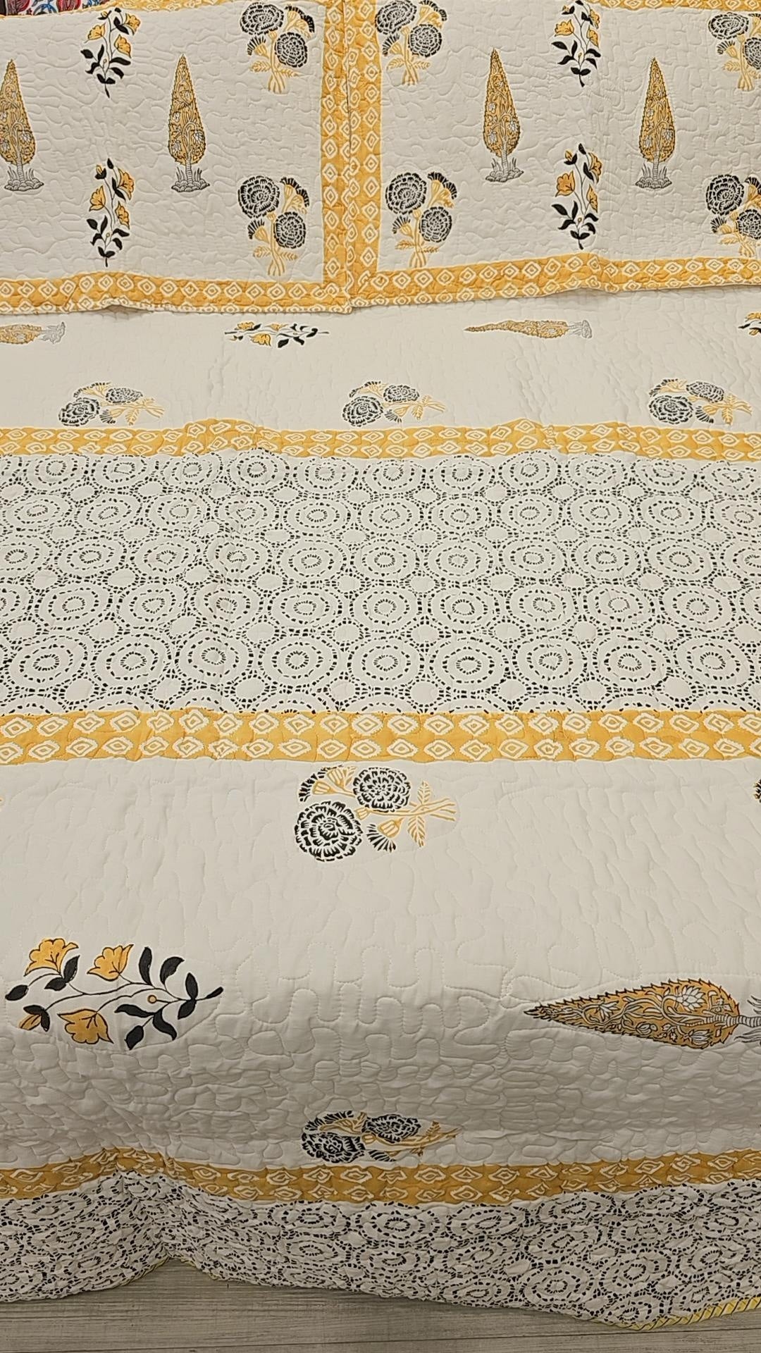 "Sunrise Serenity: Off-White Mustard Comforter Set"