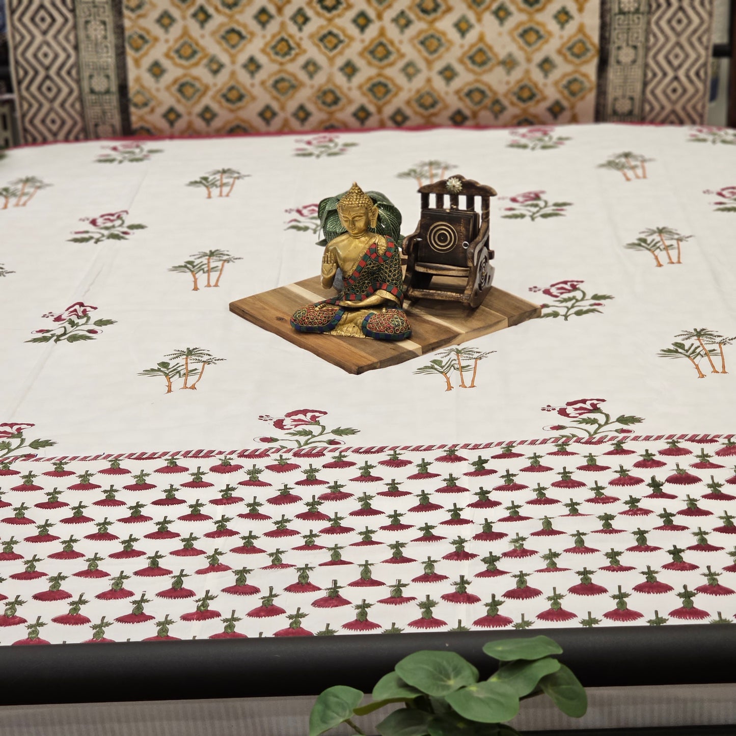 "Serene Petals: White Floral Elegance King Quilt"