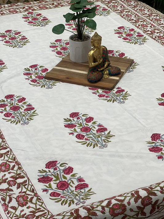 "Blossom Bliss: White and Pink Floral King Single Summer Quilt"