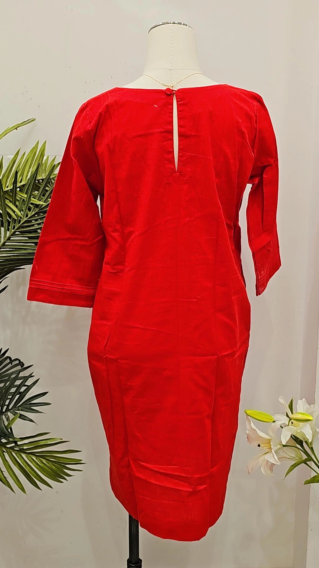 Red Pure Linen Straight Fit Dress