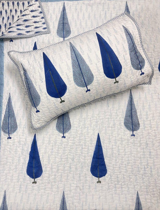 “Grey Haven Comforter Set