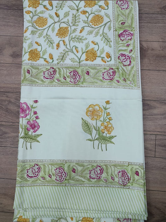 “Floral Canvas Elegance Tablecloth” 🌸✨