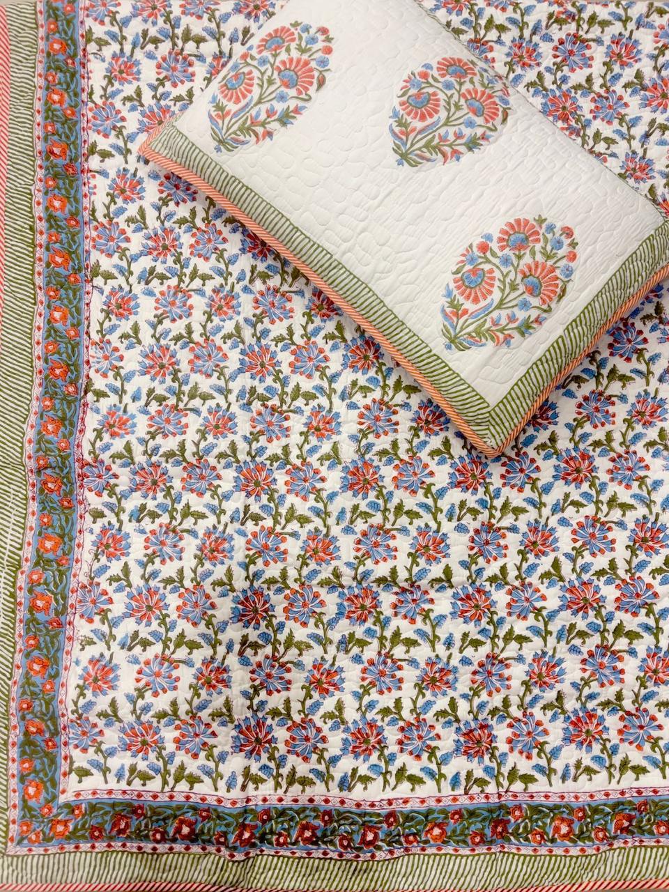 Blooming Garden Reversible Comforter Set (90" x 108")